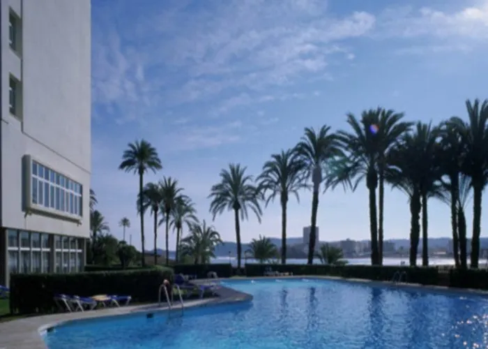 Hotel De 4*