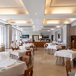 De Otel 4*