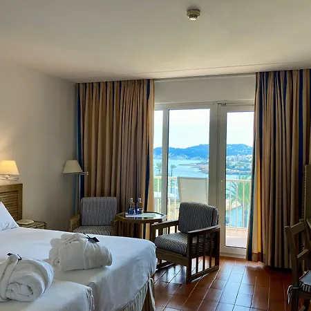 فندق De خافييا