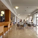 De 4*